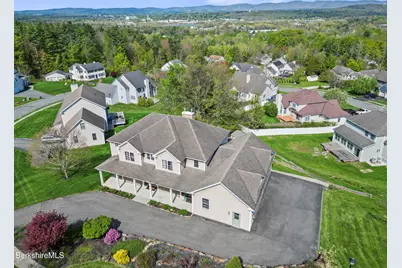 127 Pinecrest Dr, Dalton, MA 01226 - Photo 2