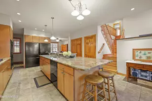 127 Pinecrest Dr, Dalton, MA 01226 - Photo 18