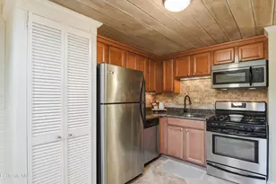 81 Dartmouth St, Pittsfield, MA 01201 - Photo 14