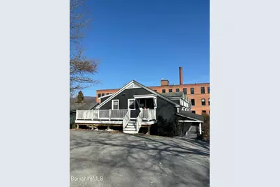 173 Water St #1, Williamstown, MA 01267 - Photo 1