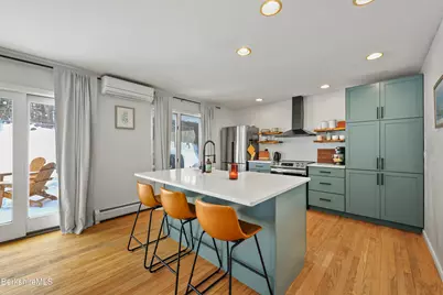 145 Velma Ave, Pittsfield, MA 01201 - Photo 6