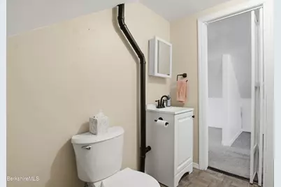 60 Franklin St, Dalton, MA 01226 - Photo 42