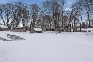 60 Franklin St, Dalton, MA 01226 - Photo 46