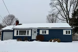 19 Preston Ave, Pittsfield, MA 01201 - Photo 42