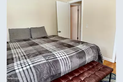 19 Preston Ave, Pittsfield, MA 01201 - Photo 14