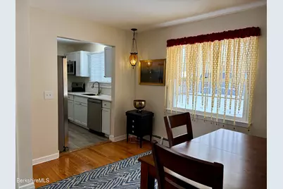 19 Preston Ave, Pittsfield, MA 01201 - Photo 4