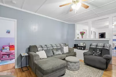 8 School St, Adams, MA 01220 - Photo 6