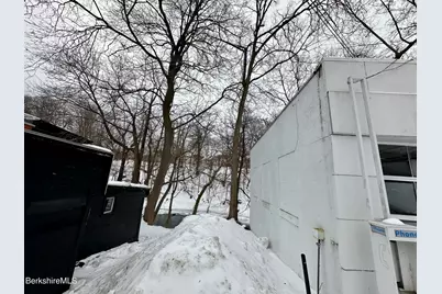 123 Main St, Great Barrington, MA 01230 - Photo 18