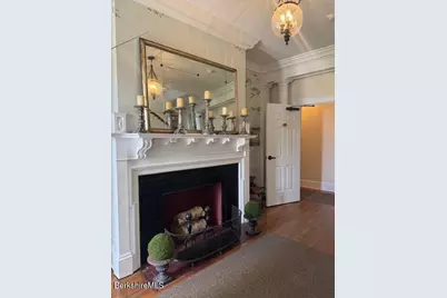 33 Maplewood Ave #103, Pittsfield, MA 01201 - Photo 28