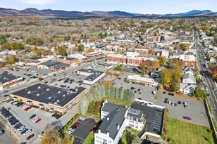 33 Maplewood Ave, Pittsfield, MA 01201 - Photo 38