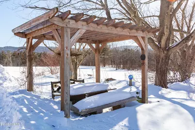 35 Chapman Rd, Pittsfield, MA 01201 - Photo 32