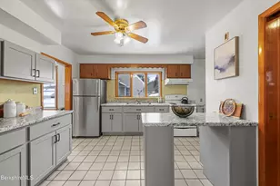 20 Crystal St, Pittsfield, MA 01201 - Photo 14