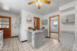 20 Crystal St, Pittsfield, MA 01201 - Photo 16