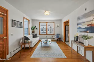 20 Crystal St, Pittsfield, MA 01201 - Photo 8