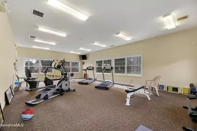 14 Sunrise Cir, Pittsfield, MA 01201 - Photo 40