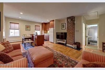 402 Park St, Great Barrington, MA 01236 - Photo 12