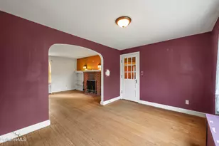 32 Jason St, Pittsfield, MA 01201 - Photo 4
