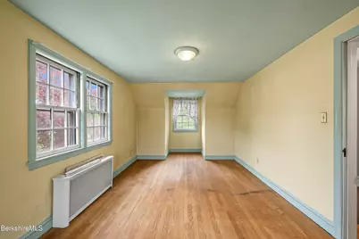 32 Jason St, Pittsfield, MA 01201 - Photo 26