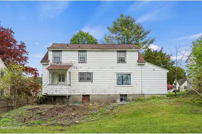 32 Jason St, Pittsfield, MA 01201 - Photo 14