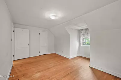 32 Jason St, Pittsfield, MA 01201 - Photo 24