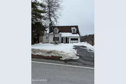 32 Jason St, Pittsfield, MA 01201 - Photo 2