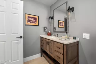 594 Shunpike Rd, Sheffield, MA 01257 - Photo 20