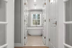 594 Shunpike Rd, Sheffield, MA 01257 - Photo 6