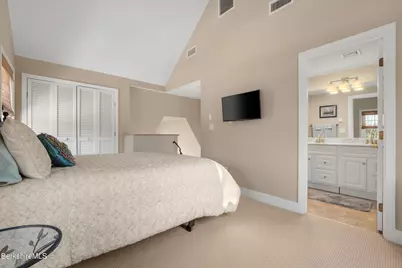 594 Shunpike Rd, Sheffield, MA 01257 - Photo 34