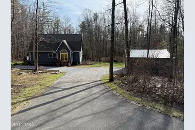 594 Shunpike Rd, Sheffield, MA 01257 - Photo 2