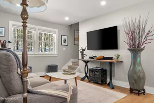 594 Shunpike Rd, Sheffield, MA 01257 - Photo 12