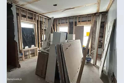 131 State St, North Adams, MA 01247 - Photo 14