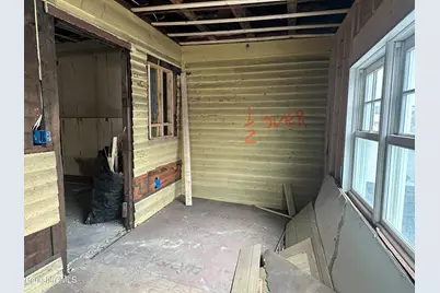 131 State St, North Adams, MA 01247 - Photo 32