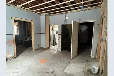 131 State St, North Adams, MA 01247 - Photo 8