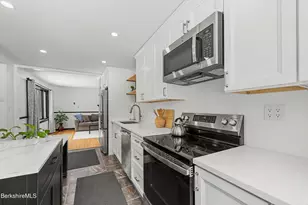 119 Orlando Ave, Pittsfield, MA 01201 - Photo 14