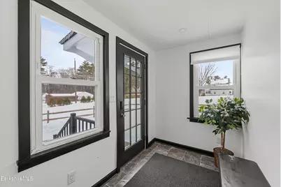 119 Orlando Ave, Pittsfield, MA 01201 - Photo 4