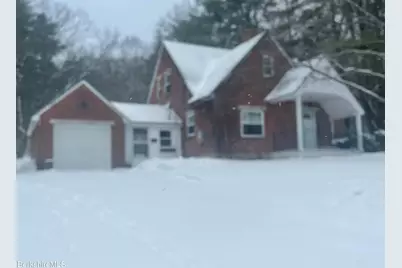 20 Prospect St, Dalton, MA 01226 - Photo 2