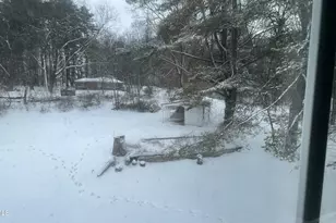 20 Prospect St, Dalton, MA 01226 - Photo 16