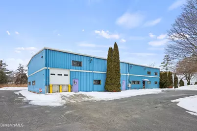 8 Run Way, Lee, MA 01238 - Photo 2