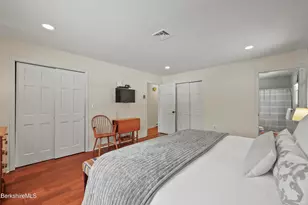 83 Alfred Dr, Pittsfield, MA 01201 - Photo 20