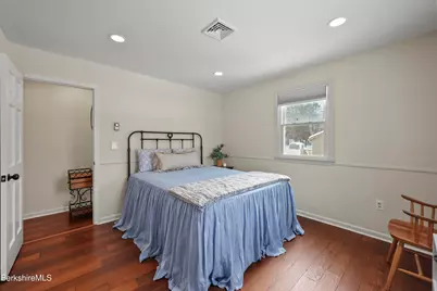 83 Alfred Dr, Pittsfield, MA 01201 - Photo 24