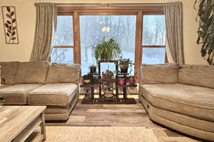 8 Frederick Ln, Adams, MA 01220 - Photo 6