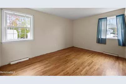 41 Jayne Ave, Pittsfield, MA 01201 - Photo 14