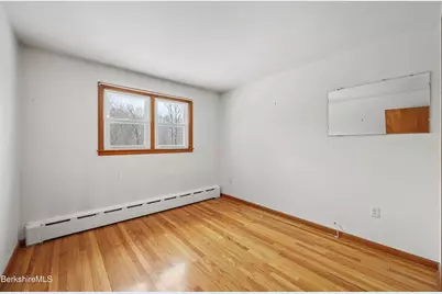 195 Churchill St, Pittsfield, MA 01201 - Photo 24