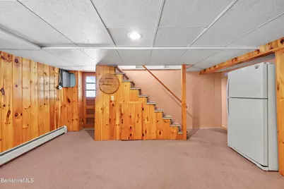 195 Churchill St, Pittsfield, MA 01201 - Photo 30