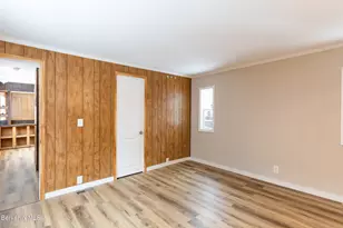 2 Lakewood Cir, Pittsfield, MA 01201 - Photo 14