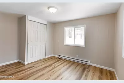 2 Lakewood Cir, Pittsfield, MA 01201 - Photo 18