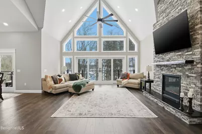 171 Bull Hill Rd, Lanesborough, MA 01237 - Photo 8