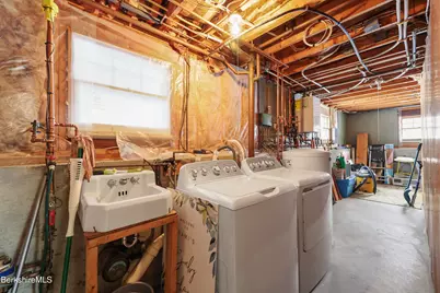 184 Washington Mountain Rd, Lee, MA 01238 - Photo 32