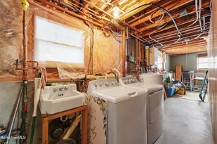 184 Washington Mountain Rd, Lee, MA 01238 - Photo 32