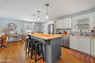 184 Washington Mountain Rd, Lee, MA 01238 - Photo 14